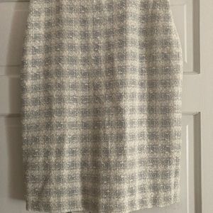 Dana Bachman petite tweed skirt with tag